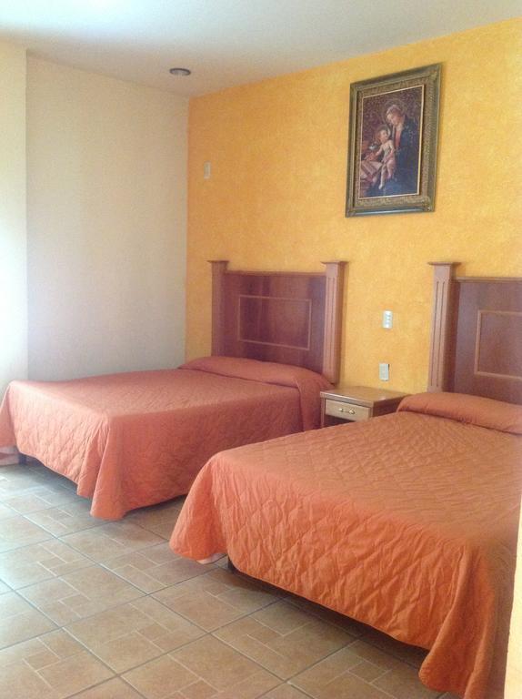 Hotel Genoves San Juan de los Lagos Rum bild
