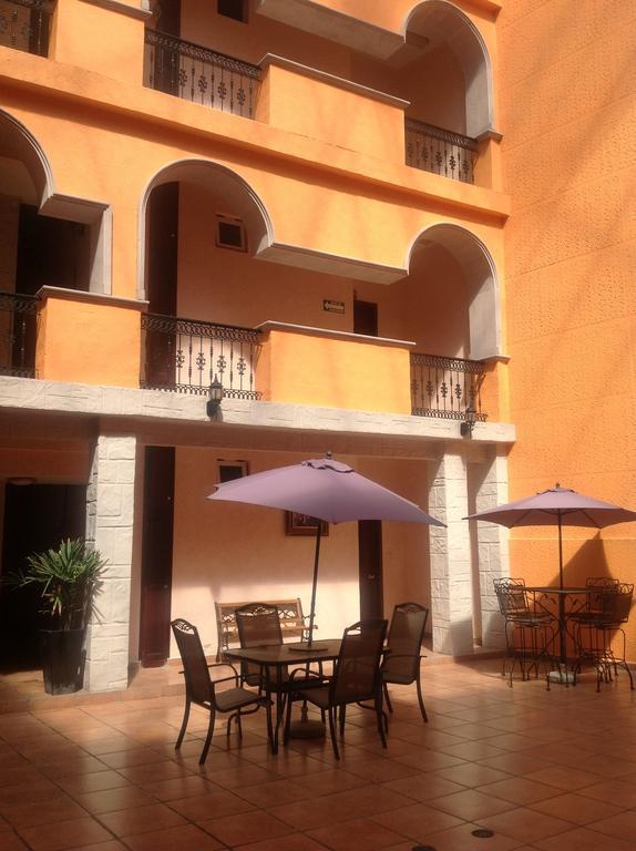 Hotel Genoves San Juan de los Lagos Exteriör bild